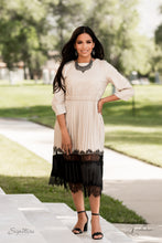 Load image into Gallery viewer, The Tina Zi Collection Necklace 2020