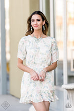 Load image into Gallery viewer, Glimpses of Malibu - Fashion Fix Set - May 2021