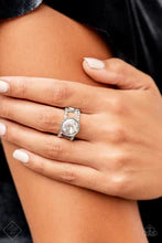 Load image into Gallery viewer, Fiercely Fifth Avenue Fashion Fix - 3 Piece Set - November 2021 Paparazzi (no necklace)
