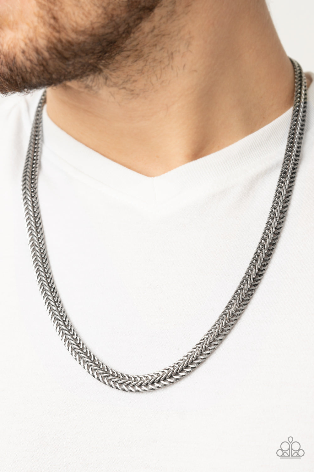 Extra Extraordinary - Silver Men Necklace Paparazzi