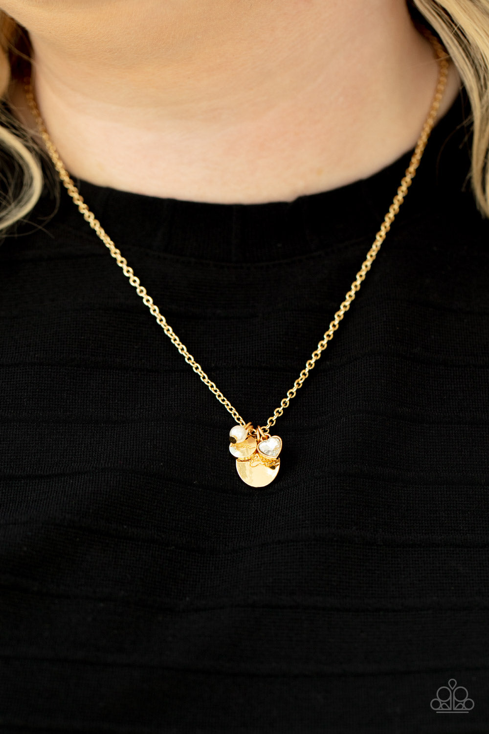 Super Mom - Gold Heart Necklace Paparazzi