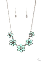 Load image into Gallery viewer, Prairie Party - Green Flower Necklace Paparazzi
