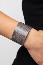 Load image into Gallery viewer, Rosy Wrap Up - Silver Snap Bracelet Paparazzi
